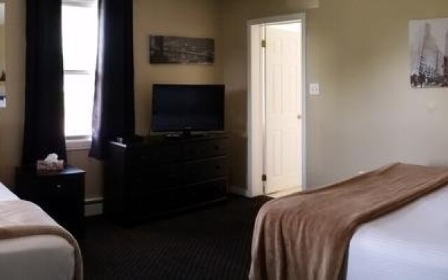 Middleton Motel & Suites