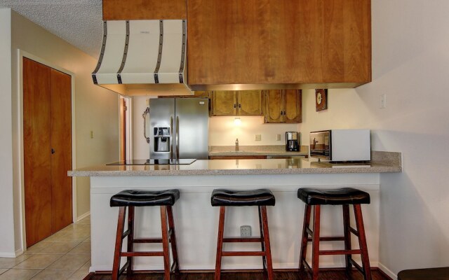 Comal River Condo 307