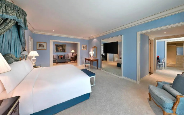 The Ritz-Carlton, Bahrain