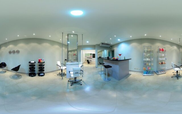 Acqua Residences
