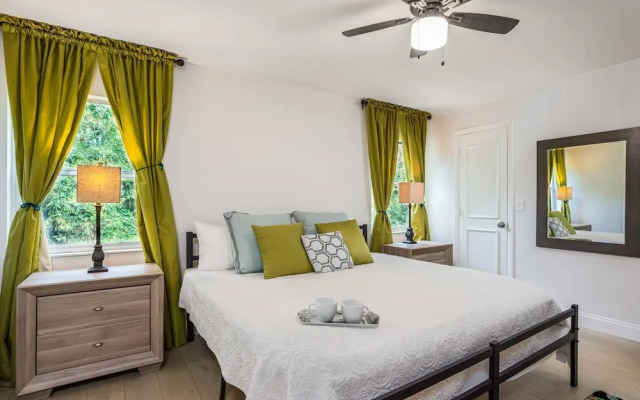 Sea La Vie Villa With Tropical Views
