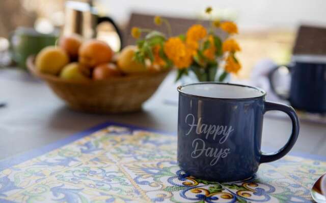 Trullo Nonna Netta con Piscina Idromassaggio e Area Giochi