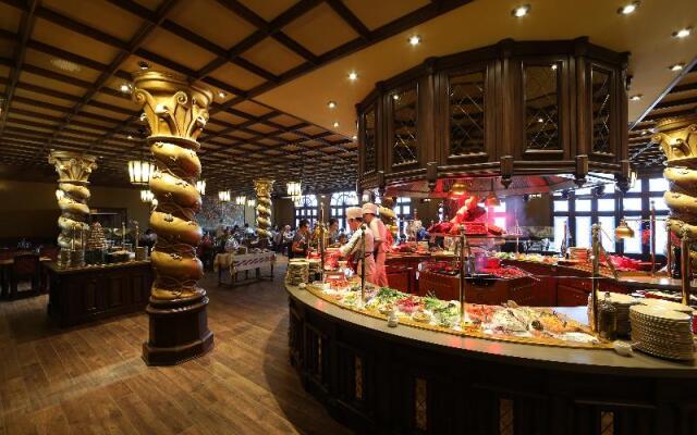 PUY DU FOU - Le Camp du Drap d’Or + Tickets