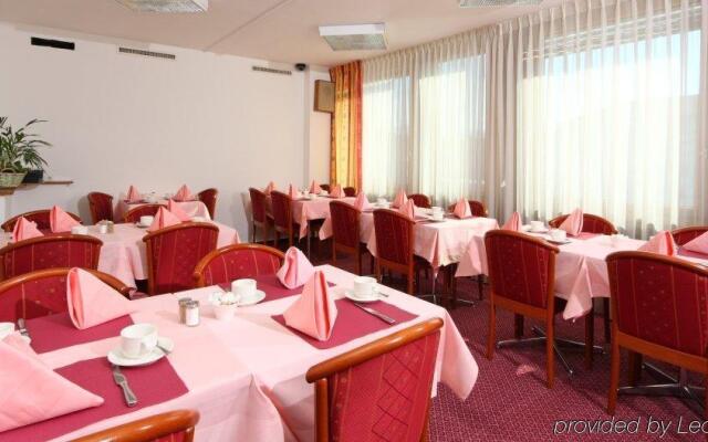 ibis Geneve Centre Nations