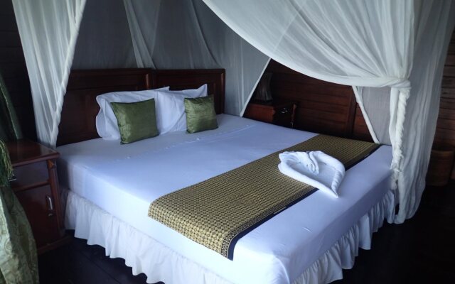 Froggies Divers Resort