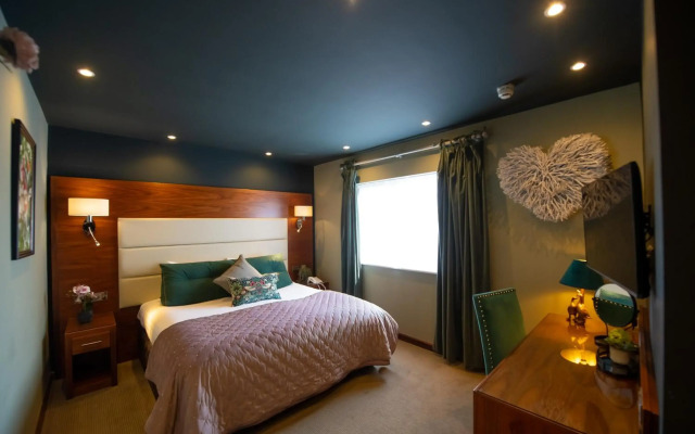 The Devon Hotel
