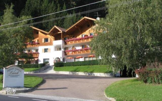 Hotel Larch