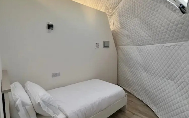 Modern desert gate resort