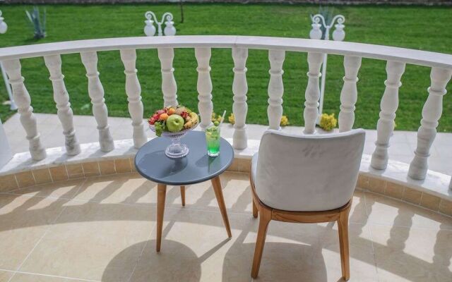 The Green Oasis Otel & Spa Hotel