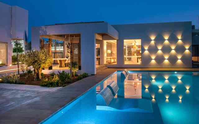Paralos Lifestyle Beach