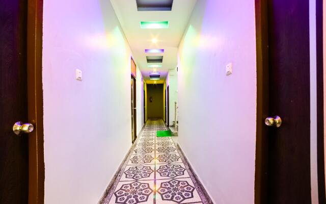 Capital O 63475 Hotel Vinayak