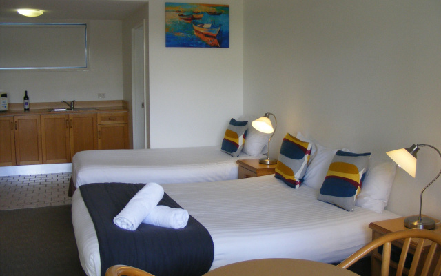Rockpool Motor Inn – Guest Rooms – South West Rocks