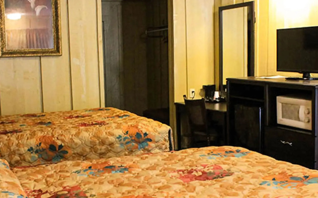 Charles Wesley Motor Lodge