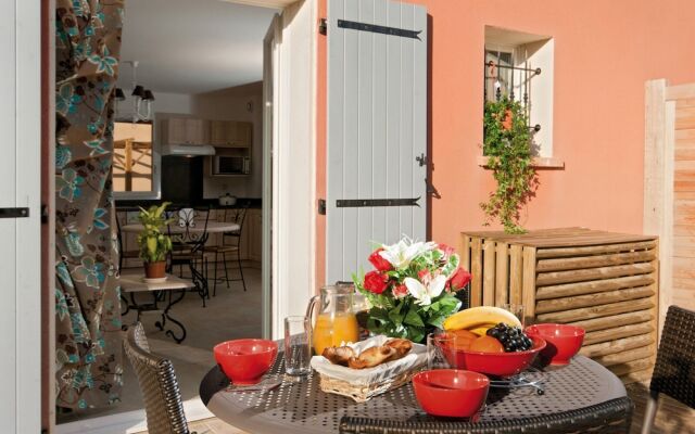 Charming Stay Near Sorgue