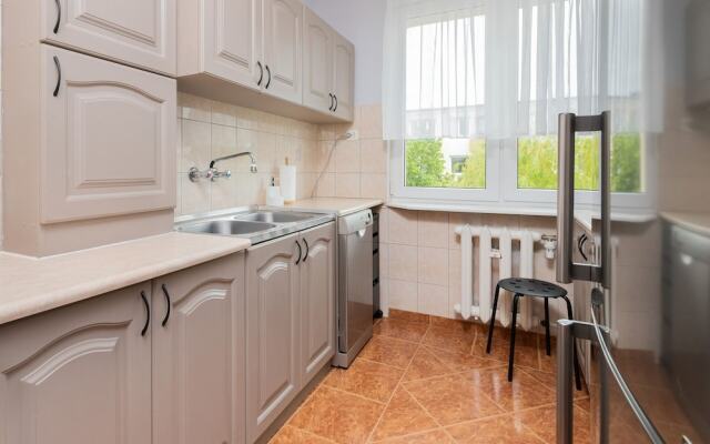 Cozy Apartament Redłowo by Renters