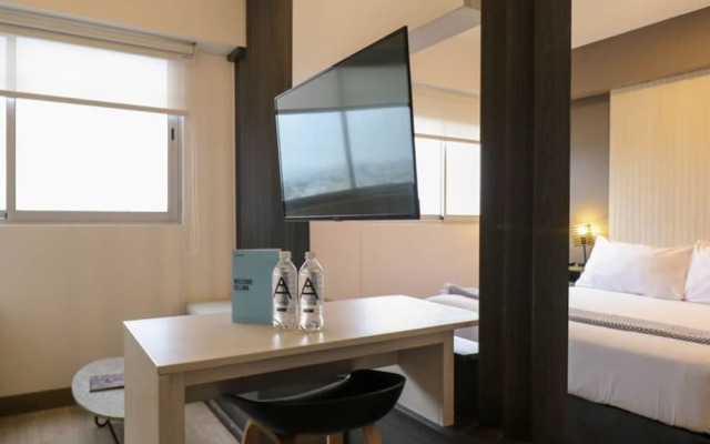Monochromatic Loft in the Center of Barranco