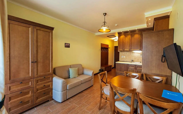7 Pools SPA & Apartments