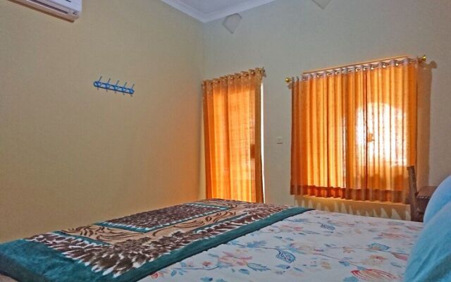 OYO 2442 Windrisari Homestay