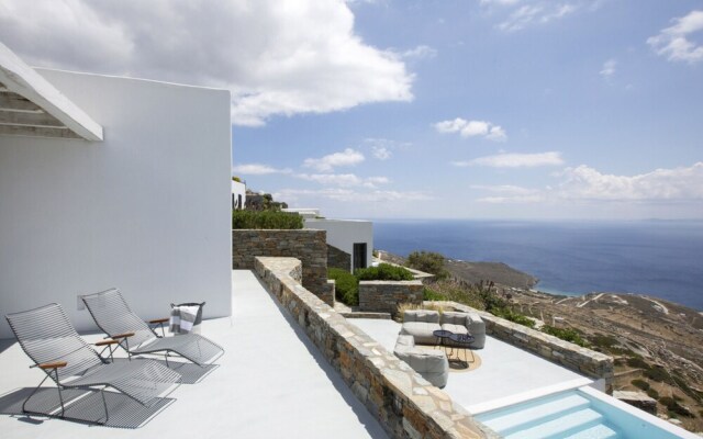 House G in Kardiani Tinos