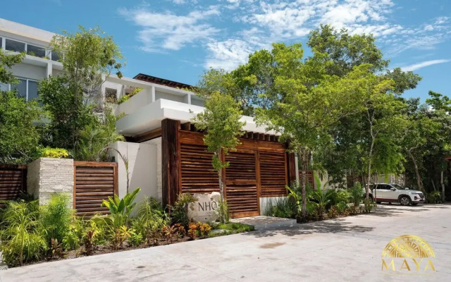 NHOA 307A Lux 2BR Pool View Aldea Zama