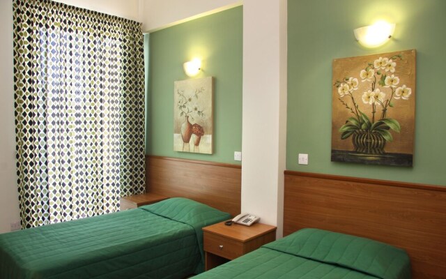 Crown Inn Hotel