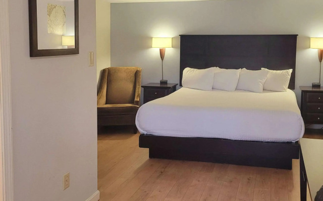 Port Inn and Suites Portsmouth, Ascend Hotel Collection