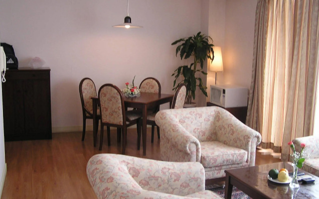 Saigon Court Serviced Apartment