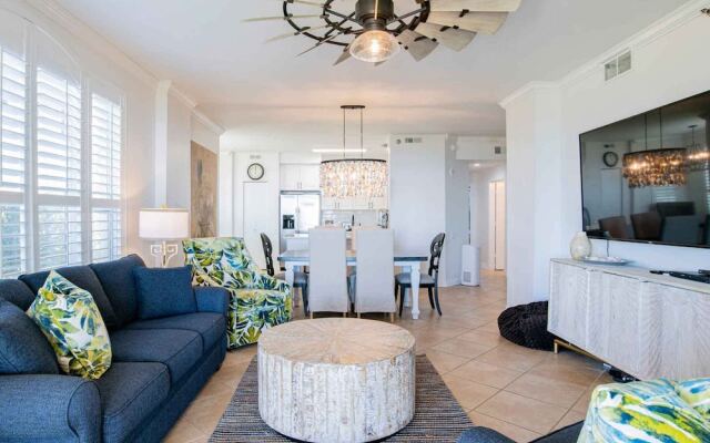 Beach Colony West  by SVR