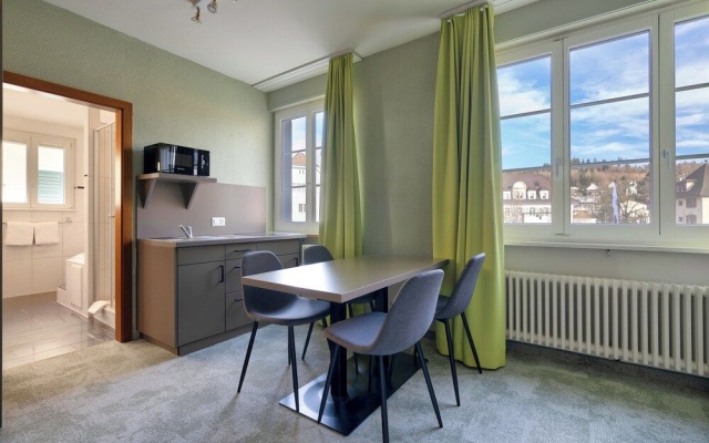 flexy.motel Schönenwerd – Guest Rooms – Schonenwerd