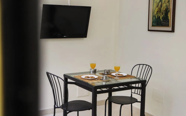 Liberty Apartment in Palazzo Diaz