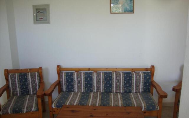 Alex Apartments