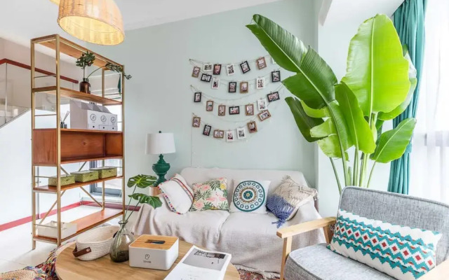 Locals Boutique Apartment Huafa Plaza 30