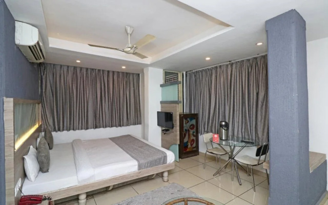 Hotel Abhilasha by OYO Rooms