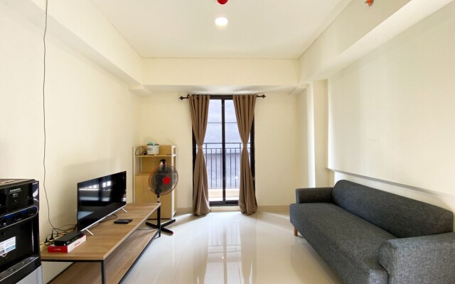 Homey And Minimalist 2Br At Meikarta Apartment