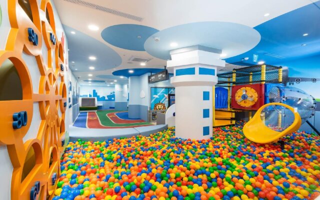 Holiday Garden Hotel SKM Park