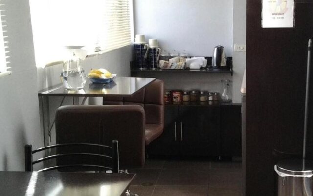 Cabu Hostel