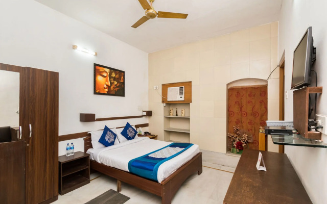 Inspirasun Kalighat by OYO Rooms