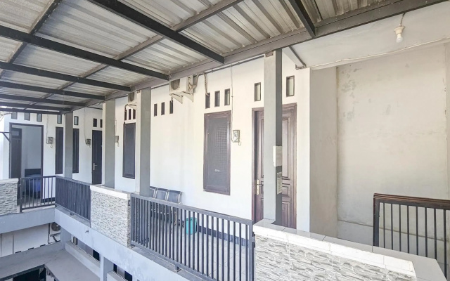 OYO 3229 Ijen Homestay