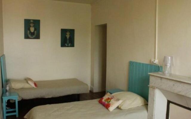 Gîte Toul, 5 pièces, 9 personnes - FR-1-584-114