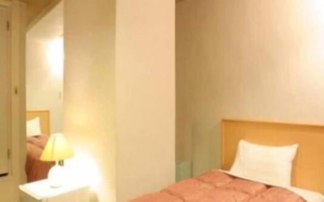 Takasaki Ekimae Plaza Hotel