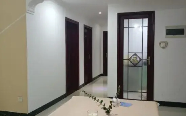 Beihai Yigui Youth Hostel (Wanda Plaza Wuyue Plaza Branch)