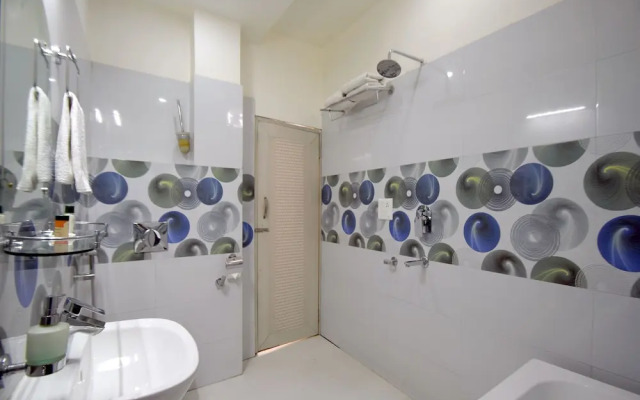 OYO 7110 Hotel Prince