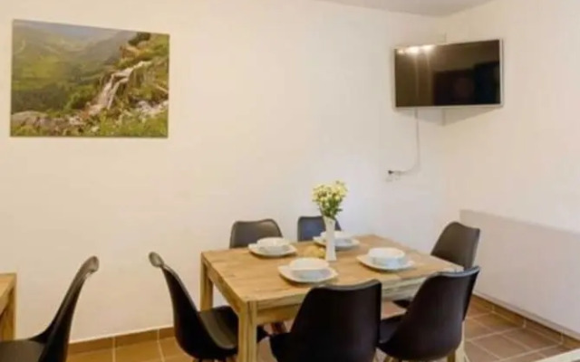 Comfortable Villa With Amenities