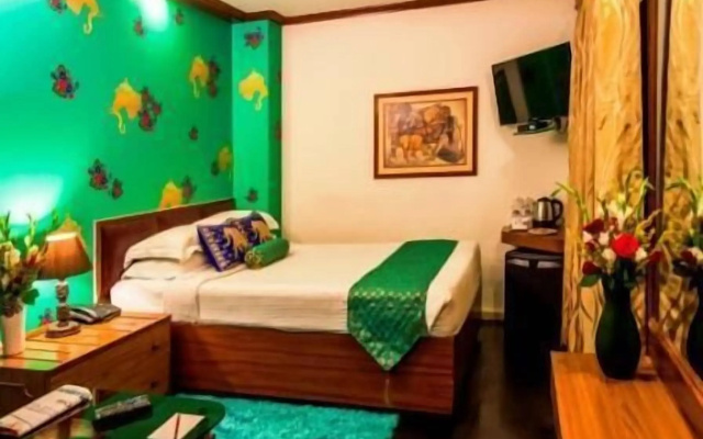 Hotel Alka Classic – Guest Rooms – New Delhi