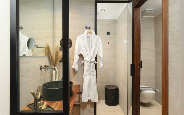 Elia Sea Suites