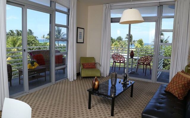 Strand Ocean Drive Suites