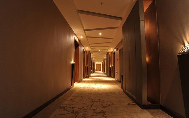 Harbin Metropark Holiday Hotel