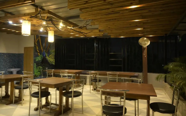 Hotel Pohor Regency Near Kamakhya Foot Bridge