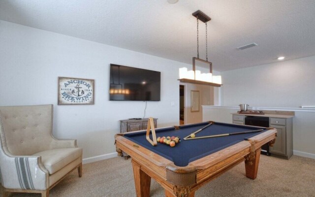 Storey Lake-5 Bedrooms home w/pool-1650ST