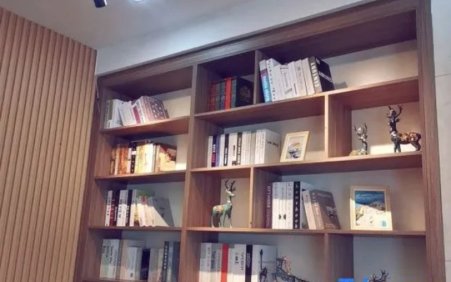 Huaxin Hotel Taining